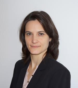 Profile photograph of Professor Laura Torrente-Murciano
